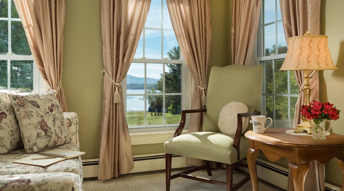 New England Bed and Breakfast room with lake view